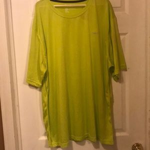 Men’s athletic T-shirt